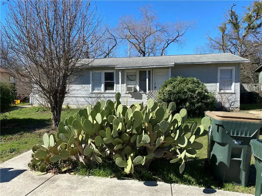 1035 Haynes Street, San Marcos