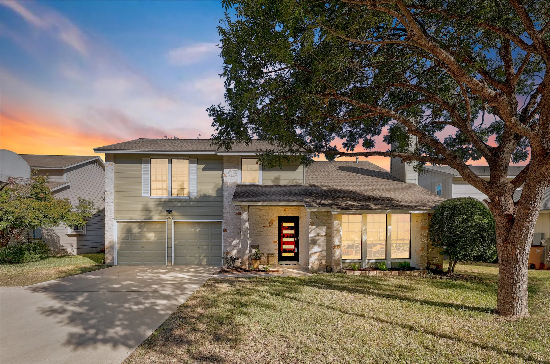 Photo of Listing #9143916