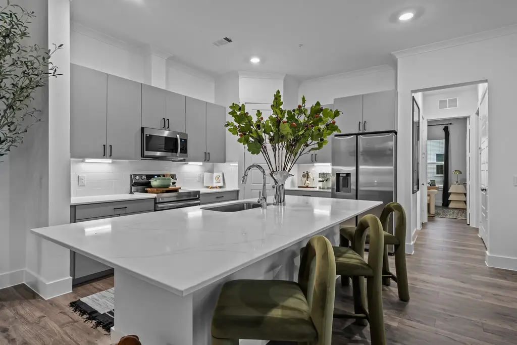 1664 Hillside Terrace 2117, Buda