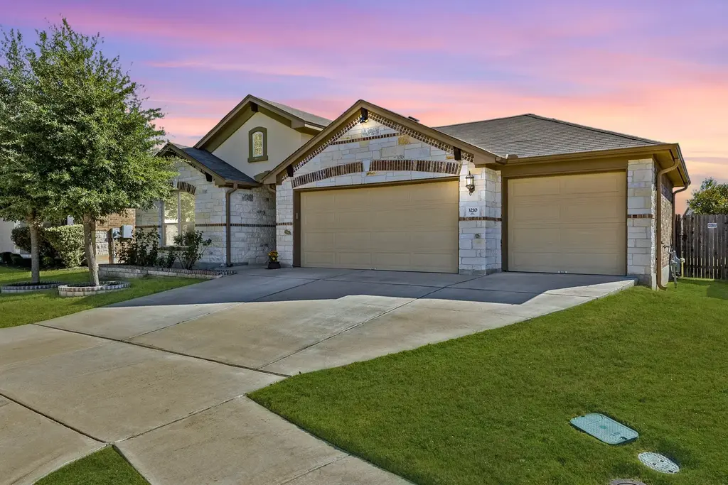 3210 Jacob Lane, San Marcos