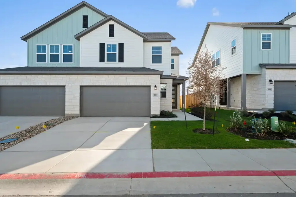 308 Emerie Way, Georgetown