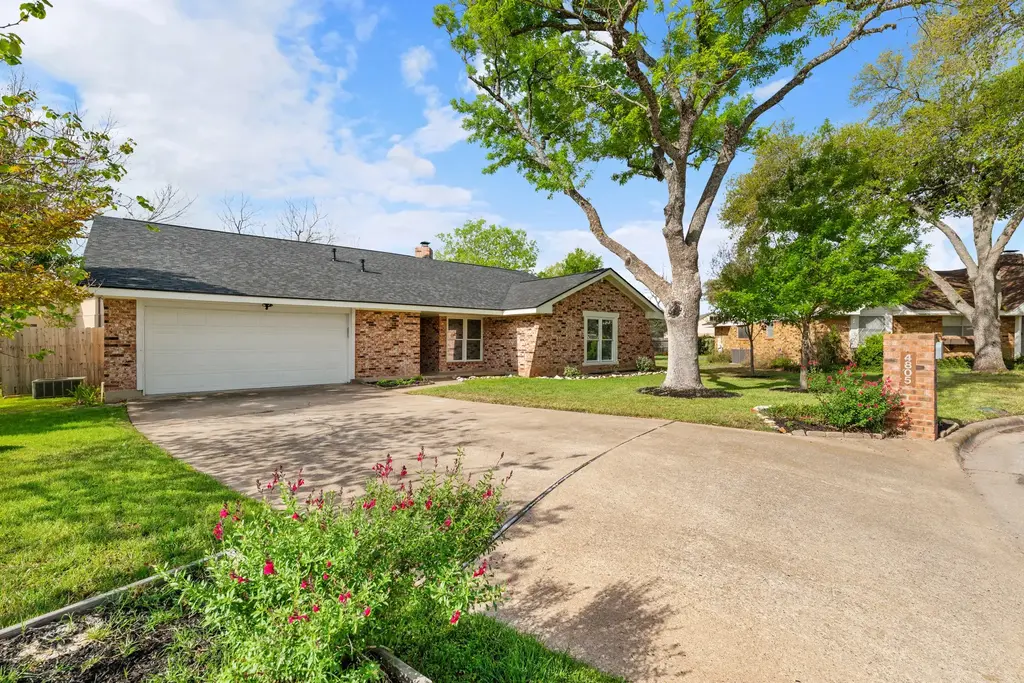 4805 Midoak Circle, Austin