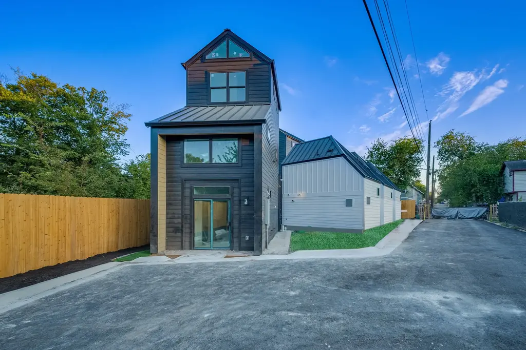 605 E 55th Street 4, Austin