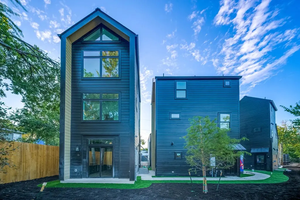 605 E 55th Street 6, Austin