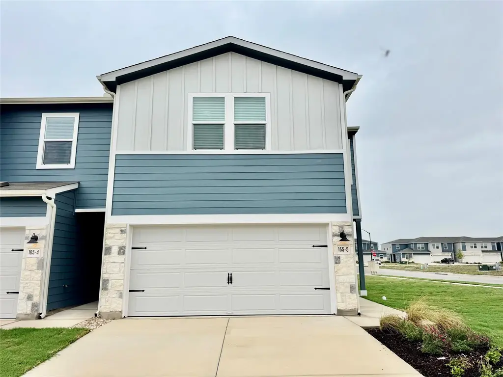 165 Cinnabar Lane 5, Kyle