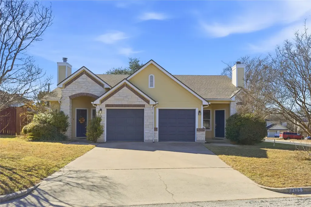 1215 Gingerlily Cove B, Austin