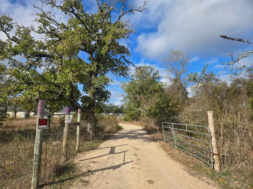 128 Red Fox Lane, Bastrop