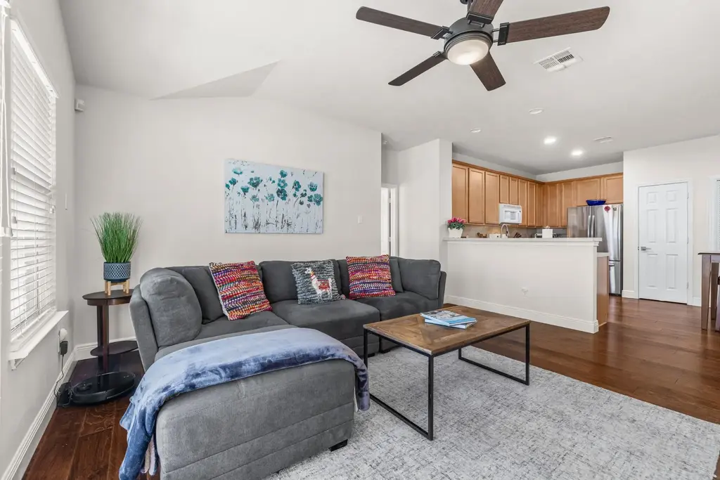 1900 Scofield Ridge Parkway 5901, Austin