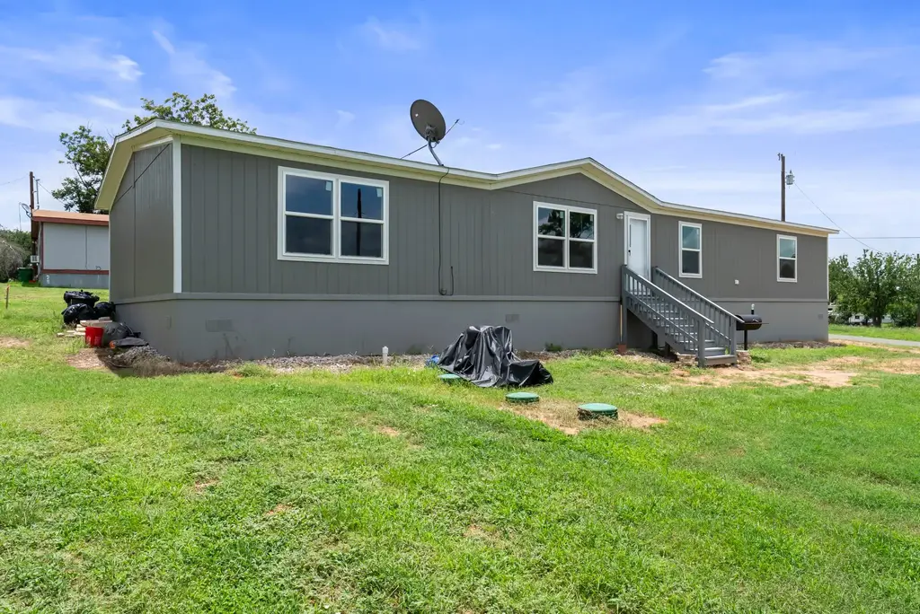 1200 Apache Drive, Burnet
