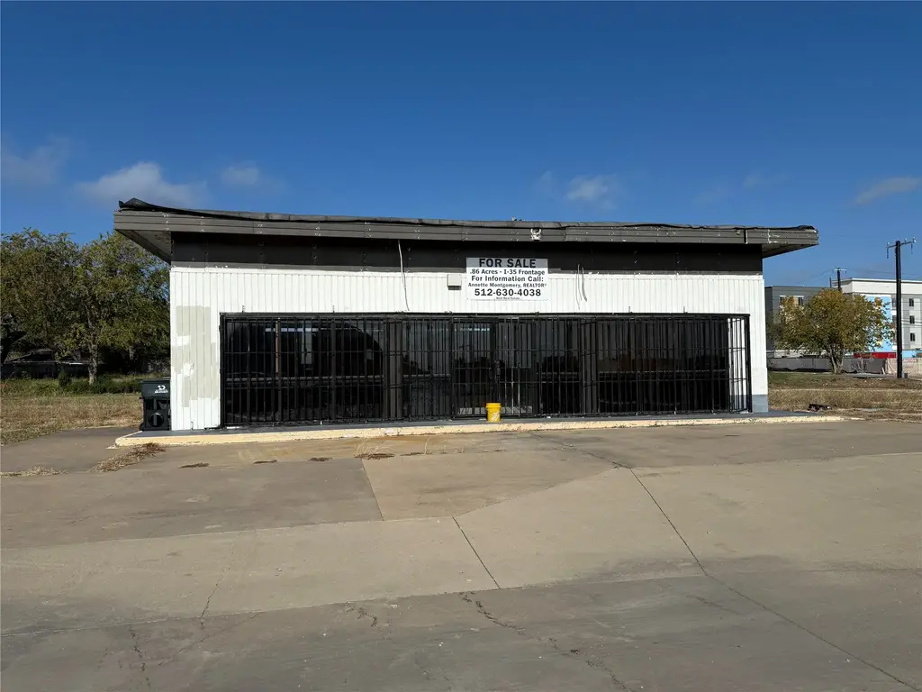 221 N Interstate 35, Georgetown