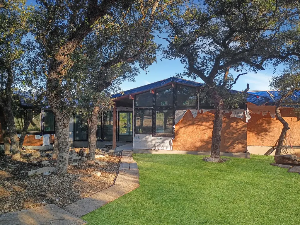 1722 Paradise Parkway, Canyon Lake
