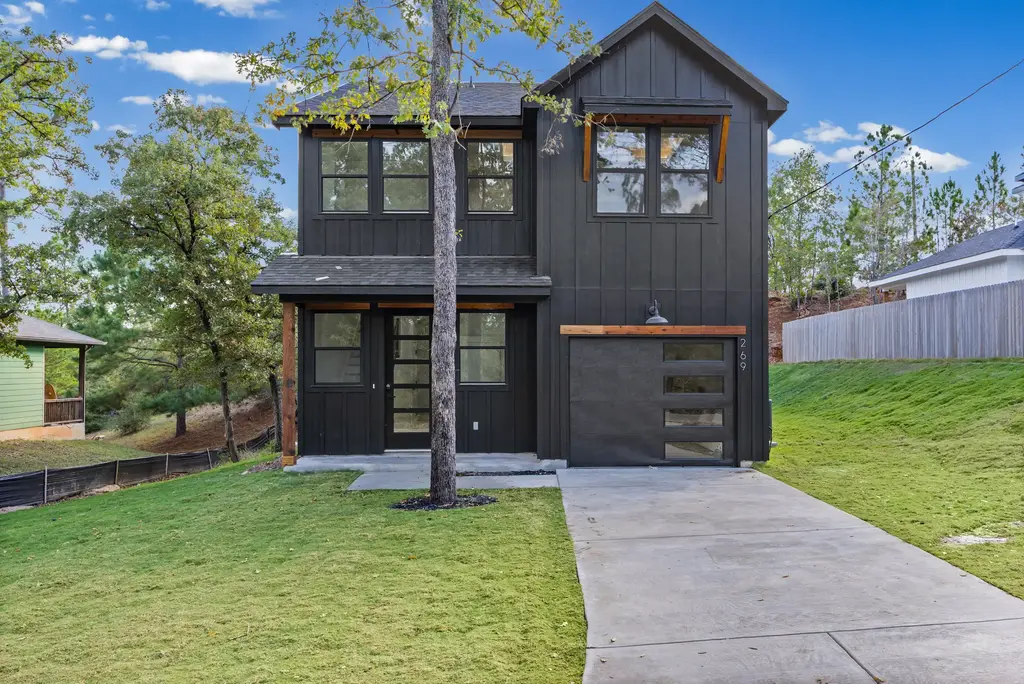 269 Makaha Drive, Bastrop