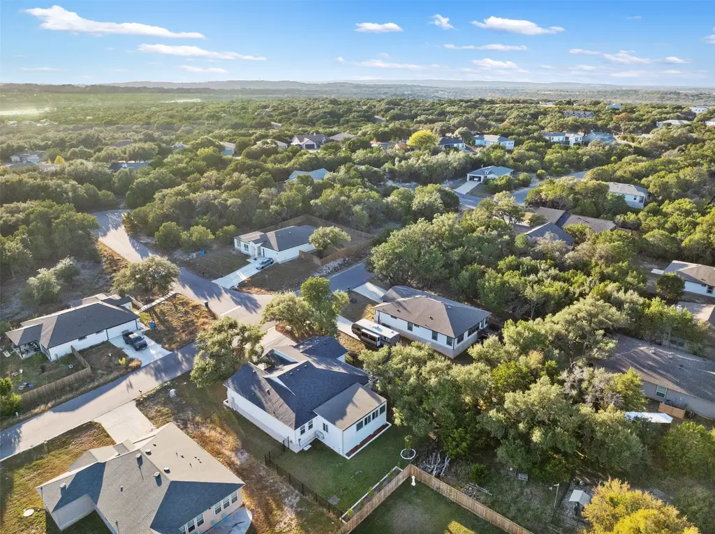 21208 Santa Rosa Avenue, Lago Vista