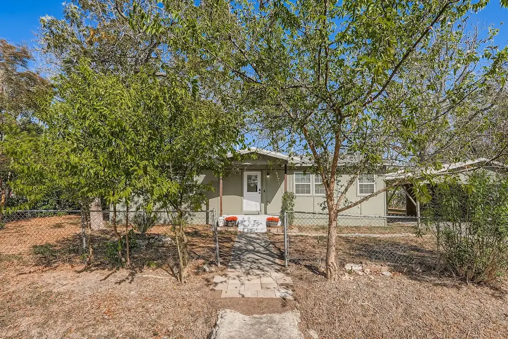 112 Tenorio Street, Kyle