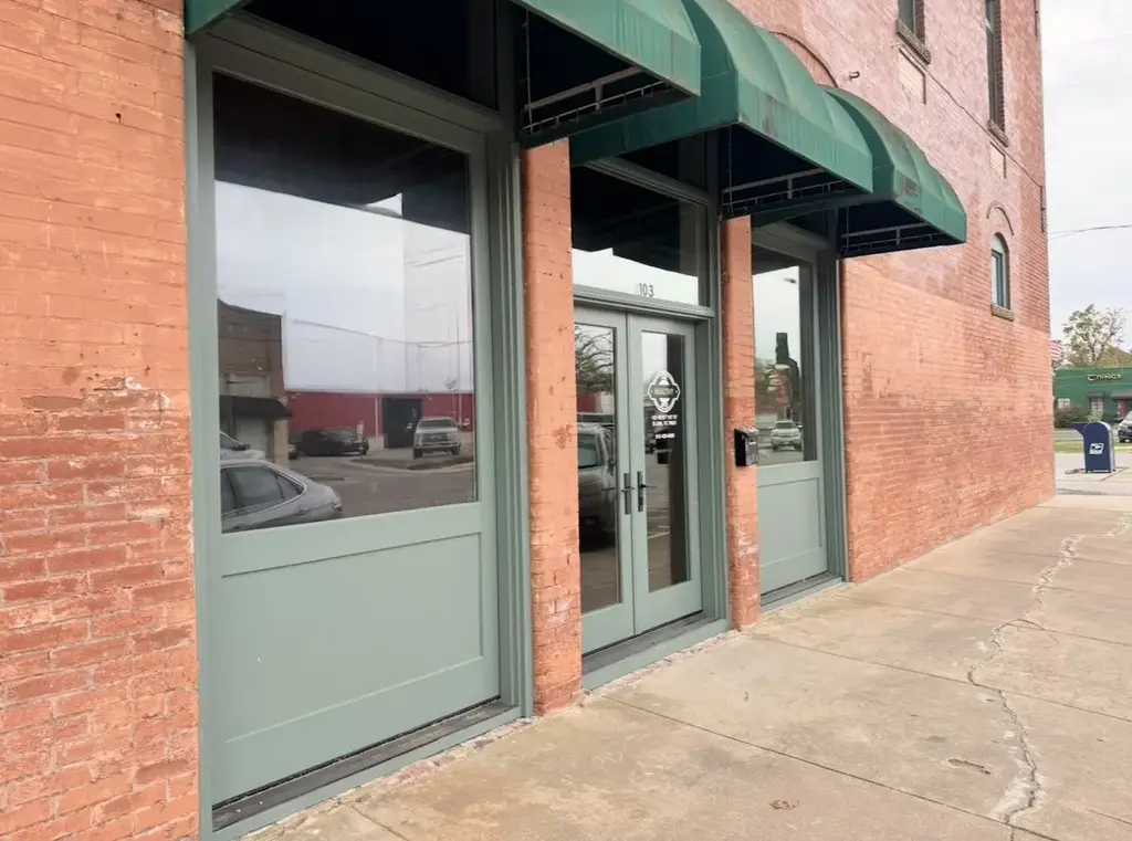 103 W 1st Street, Elgin