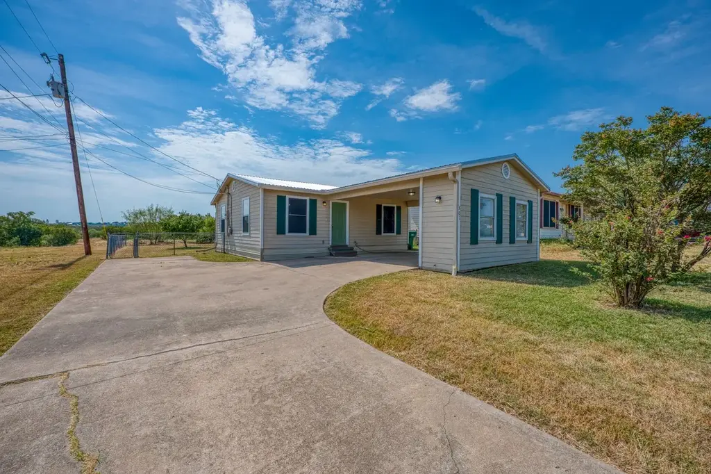301 S Avenue S, Marble Falls