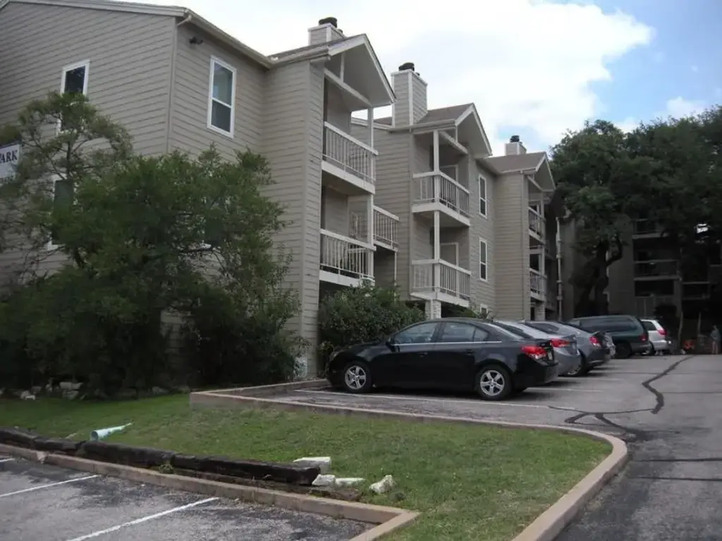 114 E 31st Street 109, Austin