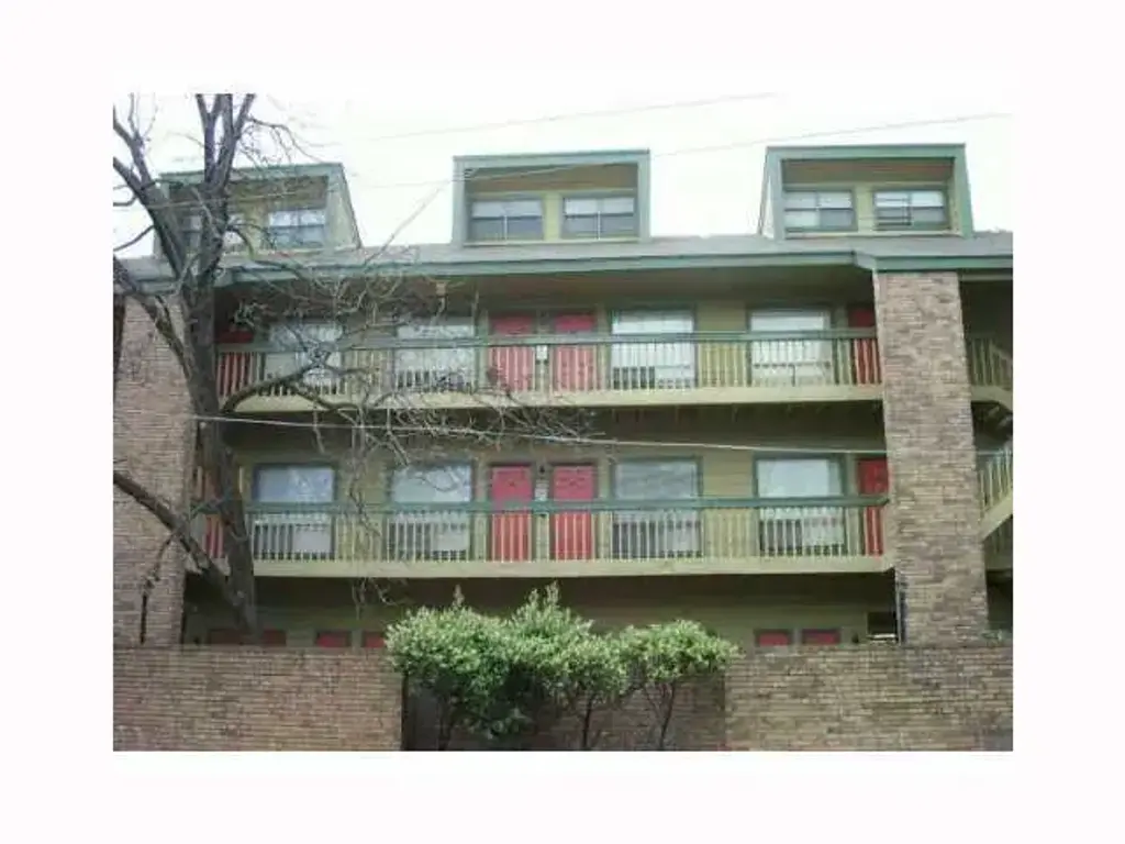 2210 Pearl Street 302, Austin
