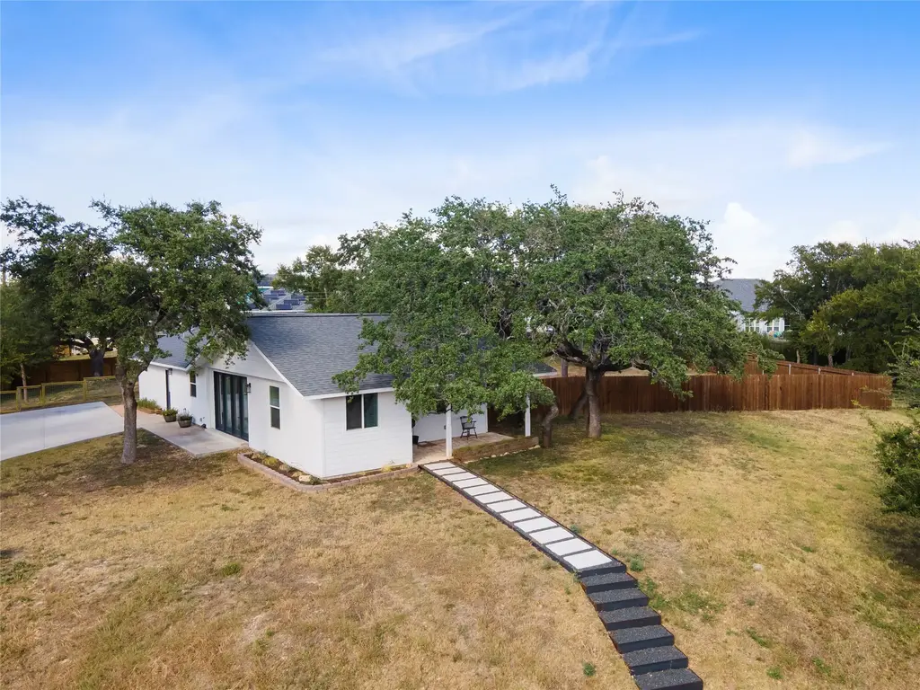 2604 N Shields Drive, Austin