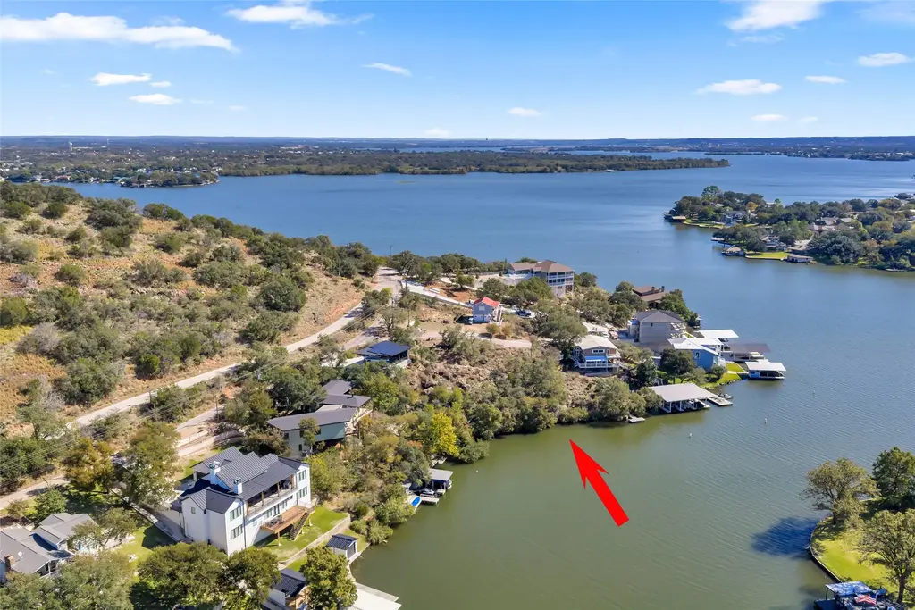 150 Skyline Drive, Sunrise Beach