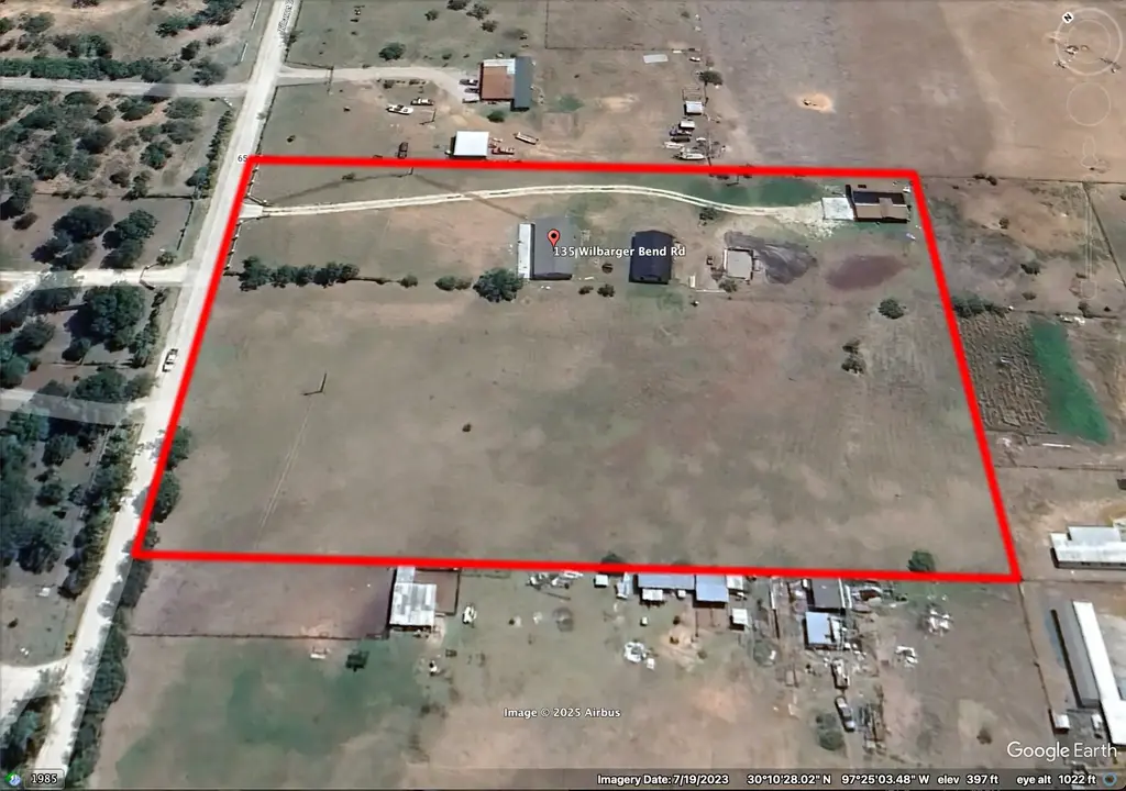 135 Wilbarger Bend Road, Bastrop