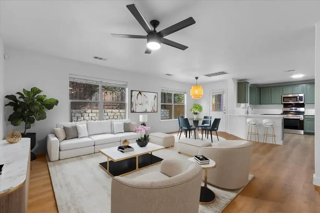 5940 Silver Screen Drive, Austin