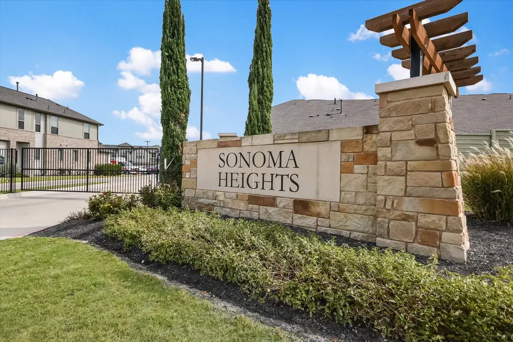 2500 Forest Creek Drive 904, Round Rock