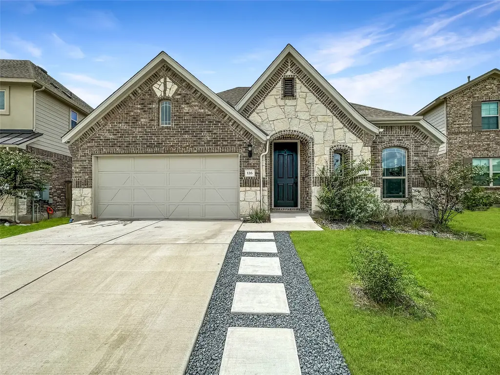 126 Acacia Pass, Bastrop