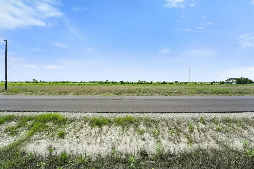 1332 Saddleback Drive, Bellville