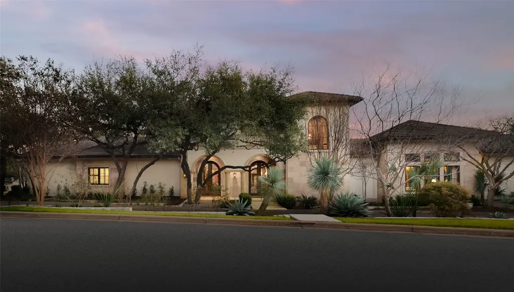 3704 Soaring Eagle, Austin