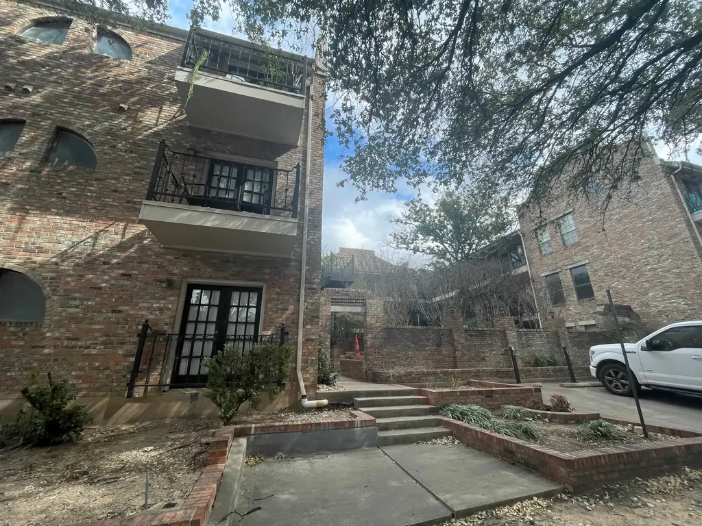 2801 Rio Grande Street 303, Austin