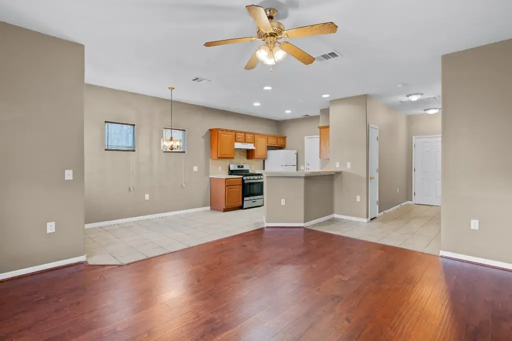 7502 Lazy Creek Drive B, Austin