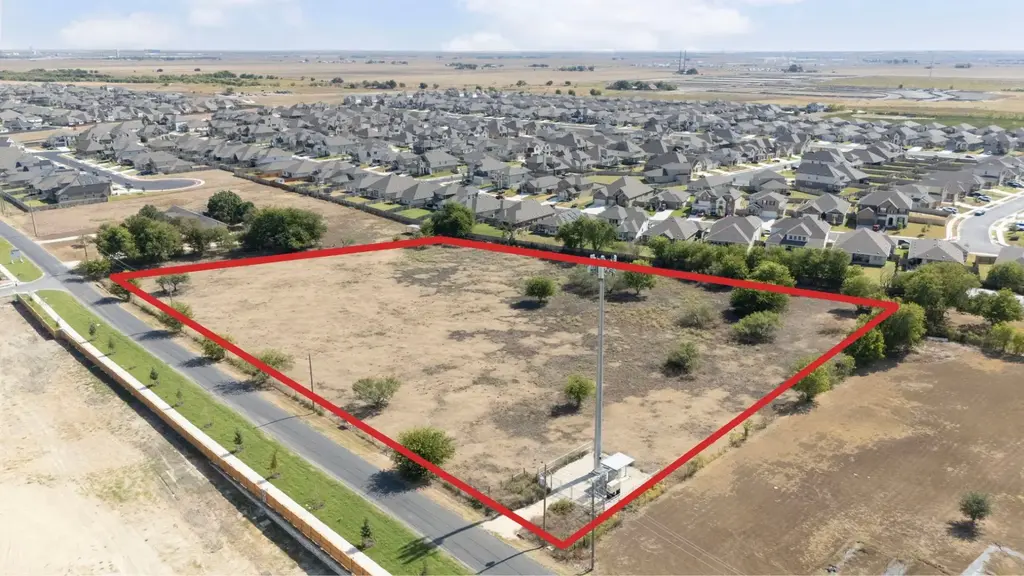828 County Road 132, Hutto