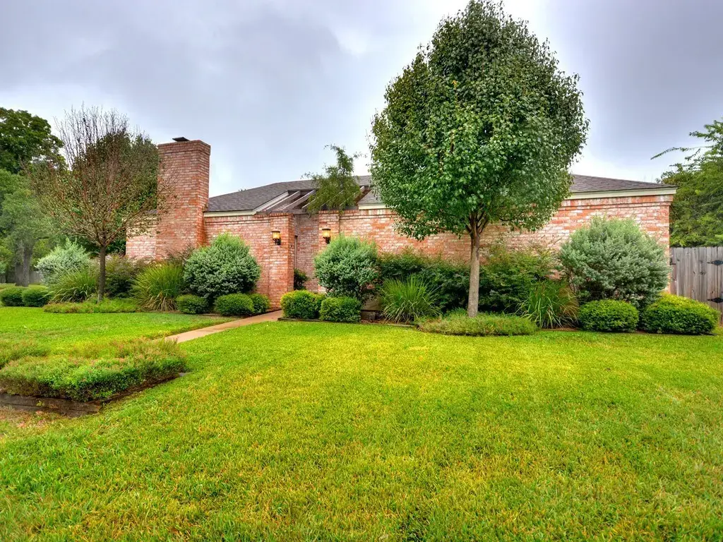 4700 Trail West Drive, Austin