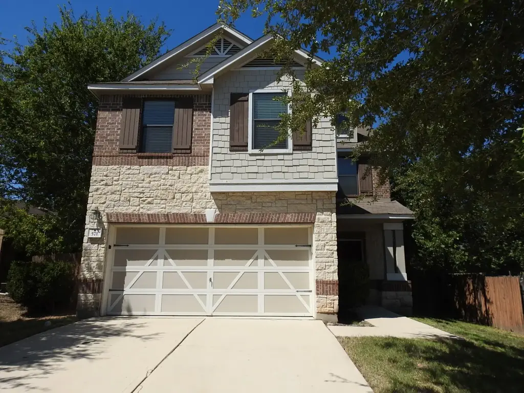 571 New Country Road, Kyle