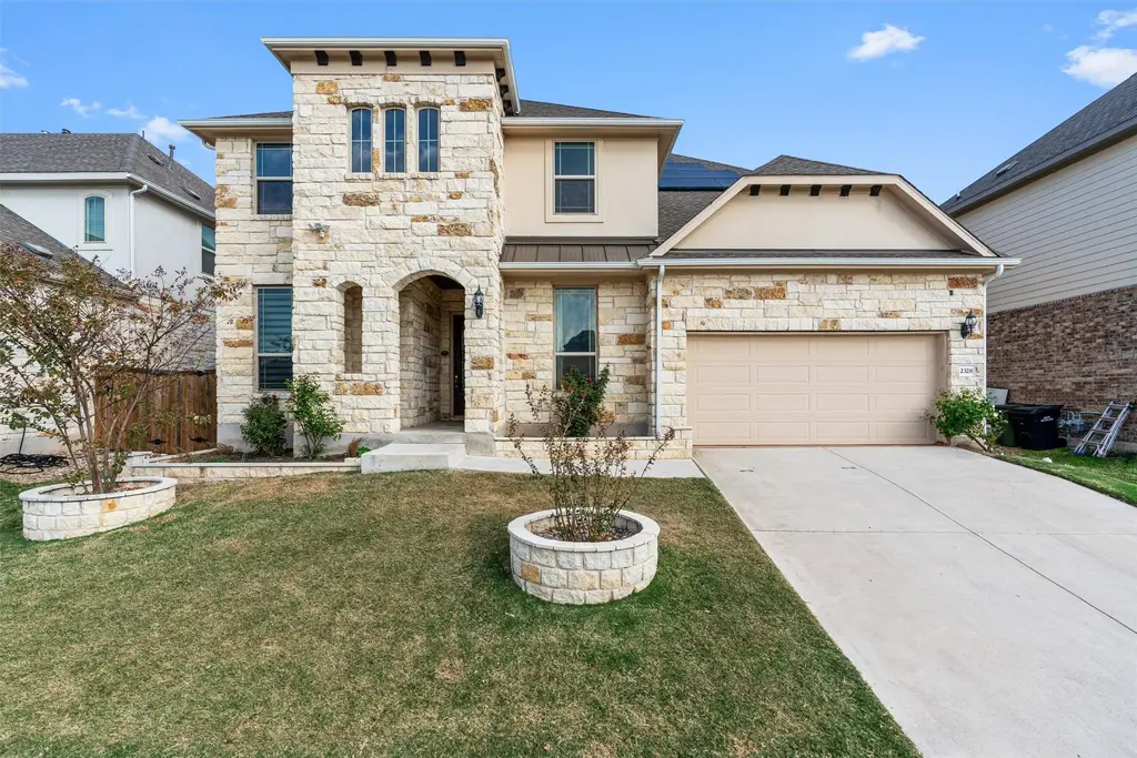2328 Lucky Lane, Leander