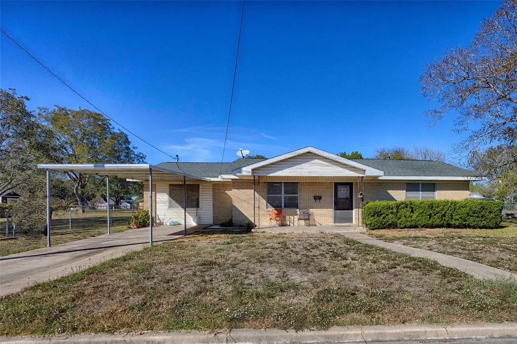507 South Street, Schulenburg