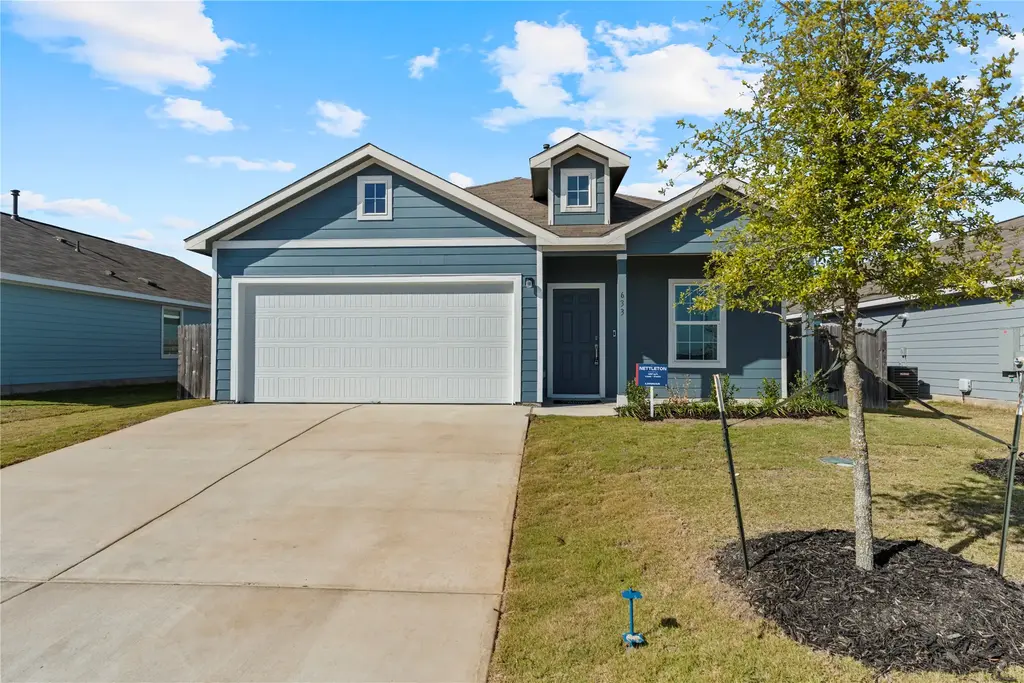 633 Halfmoon Drive, Lockhart