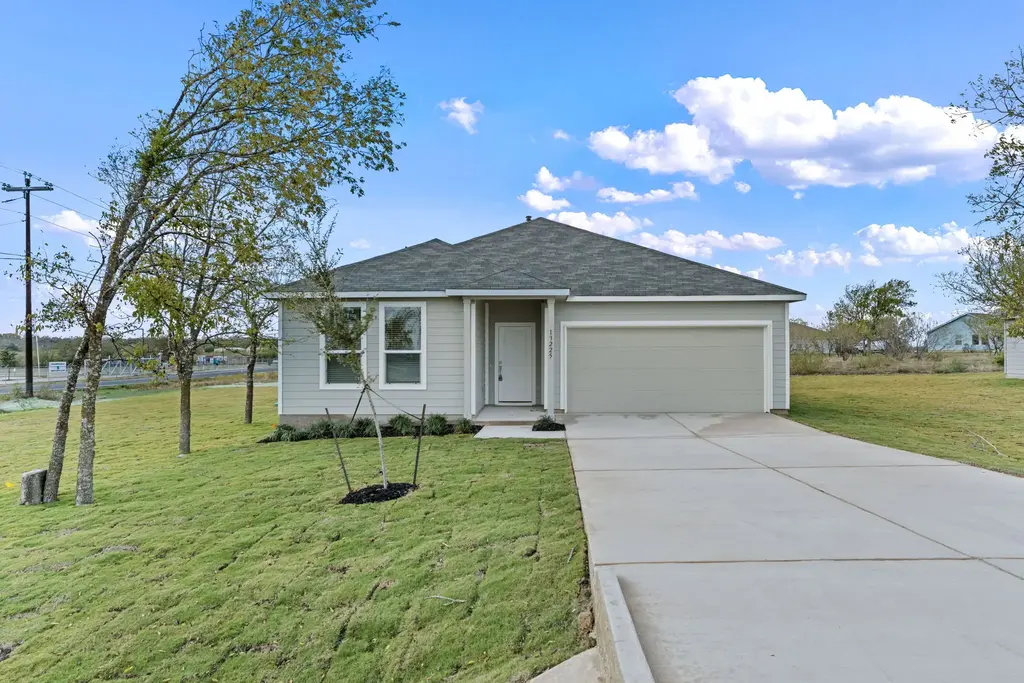 13225 Eastland Drive, Mustang Ridge