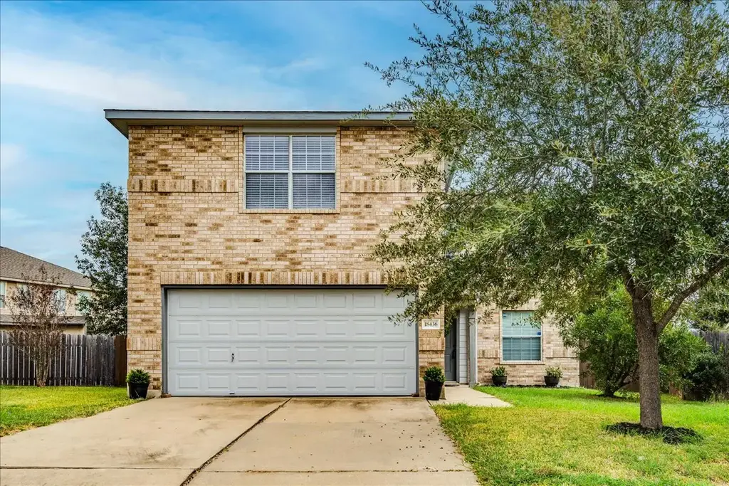 18436 Windtree Lane, Elgin