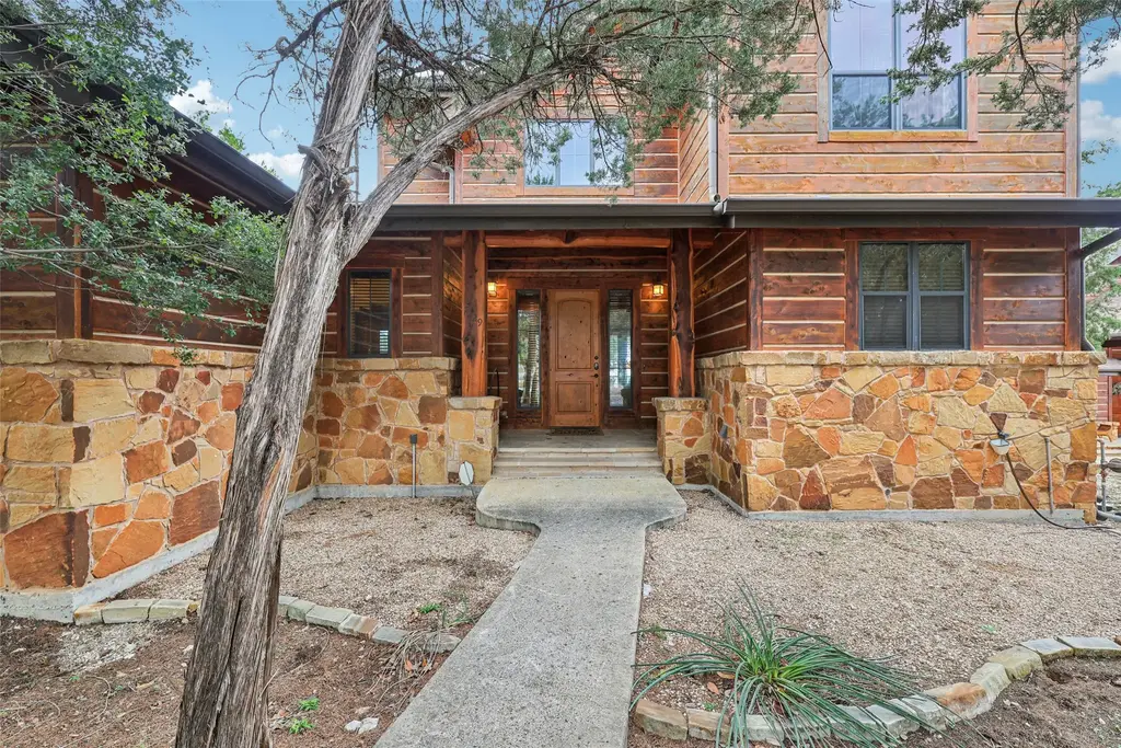 7229 Trident Lane, Jonestown