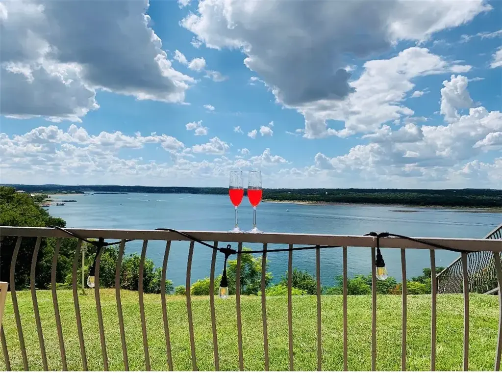 2918 Ranch Road 620 N L-176, Austin