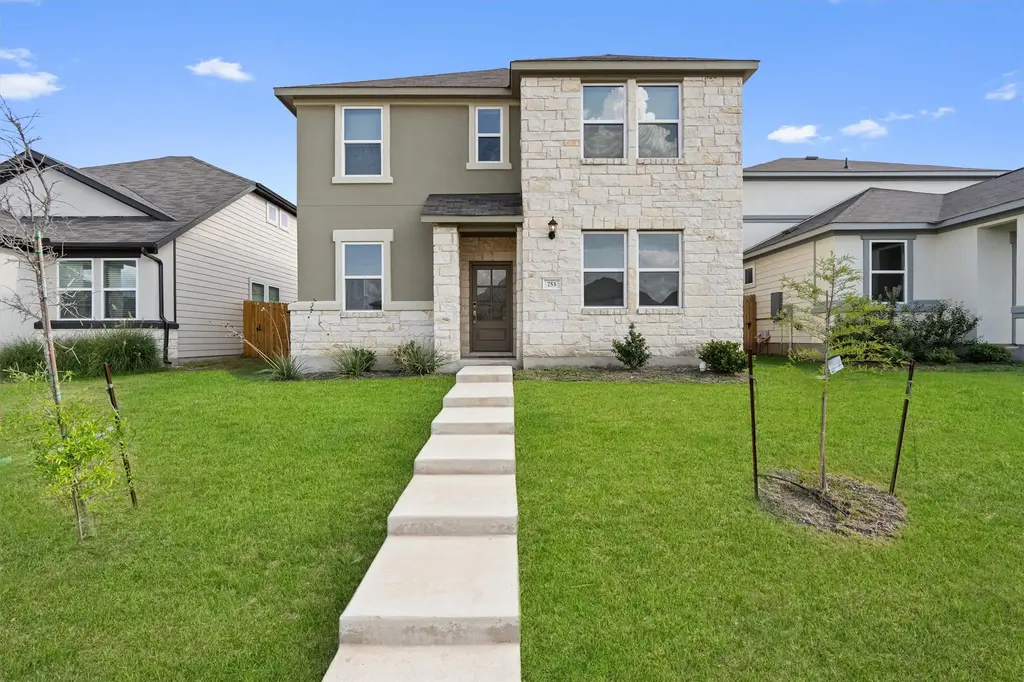 753 Long Run, Liberty Hill