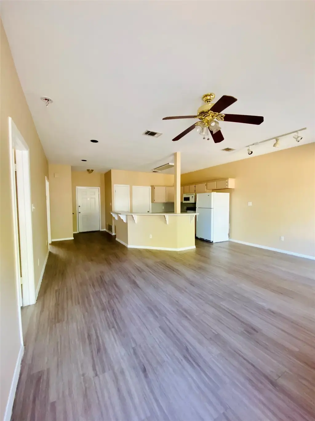 903 Quartz Court B, Cedar Park
