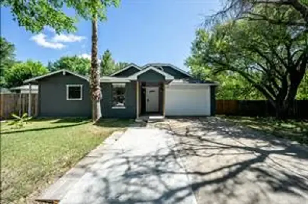 7301 Quicksilver Circle, Austin