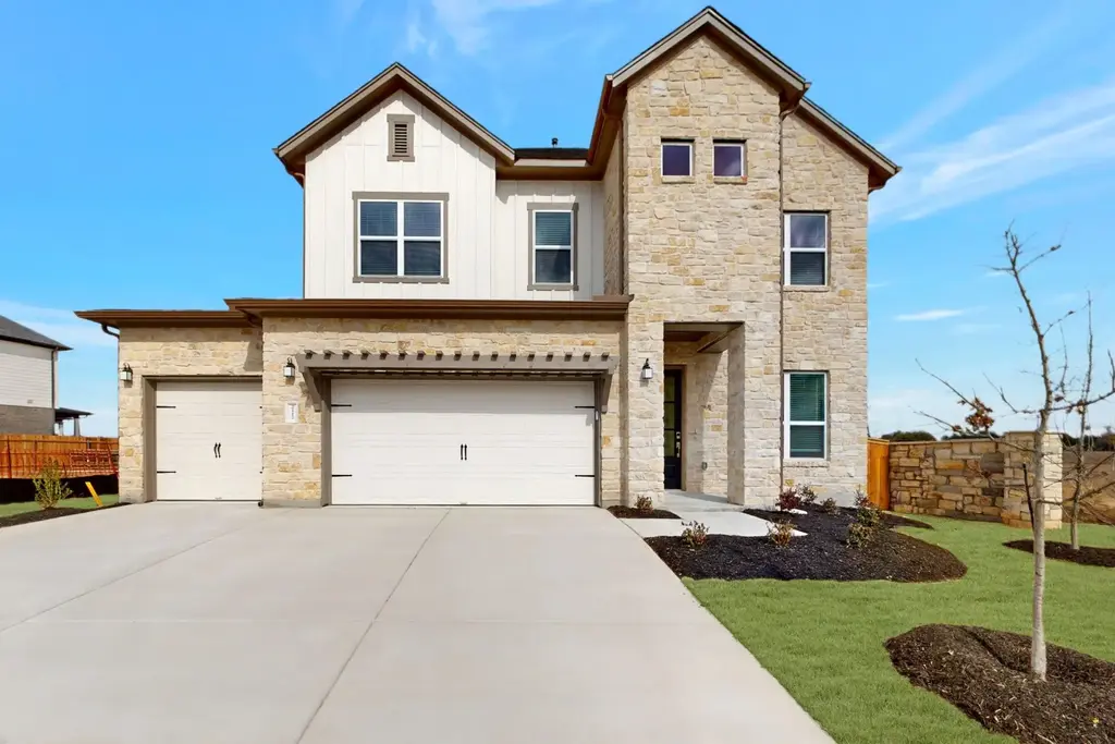 2112 Lolo Lane, Leander
