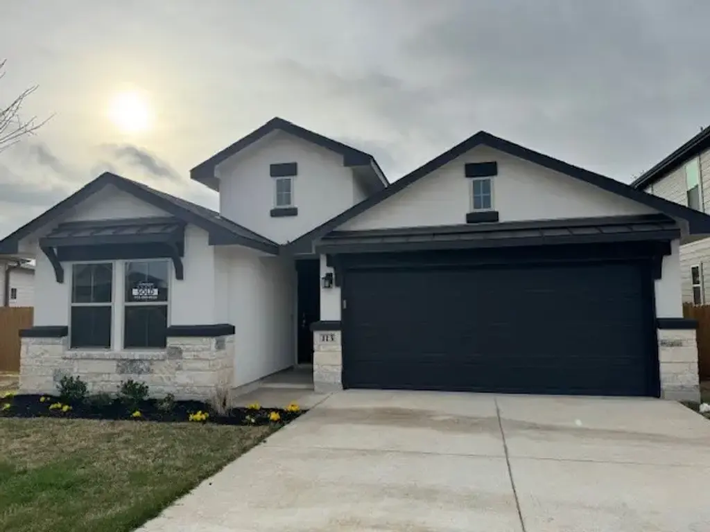 113 Caterpillar Drive, Georgetown