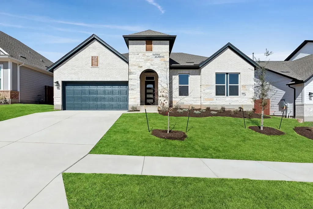 265 Pine Bark Drive, Buda