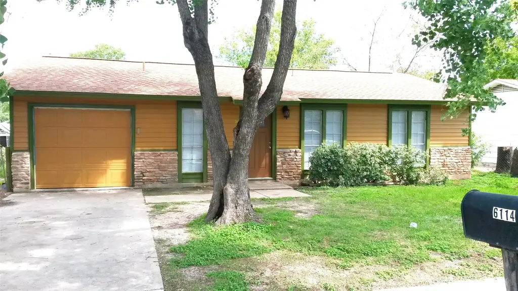 6114 Hogan Avenue, Austin