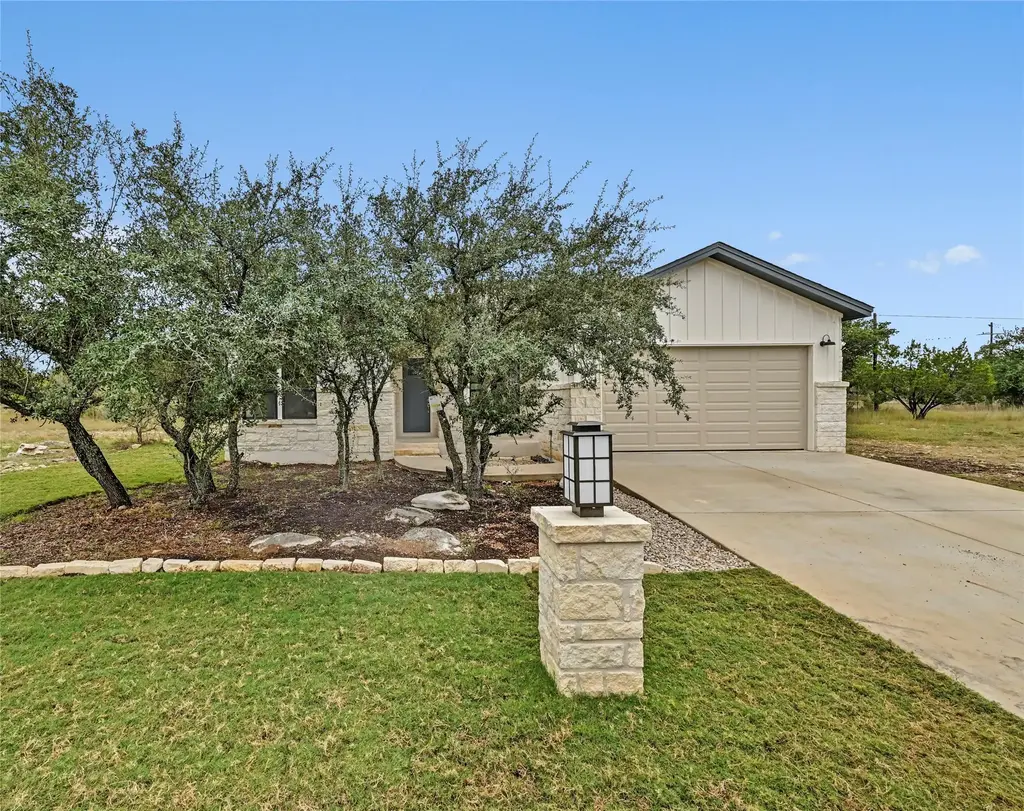 1615 White Tail, Horseshoe Bay